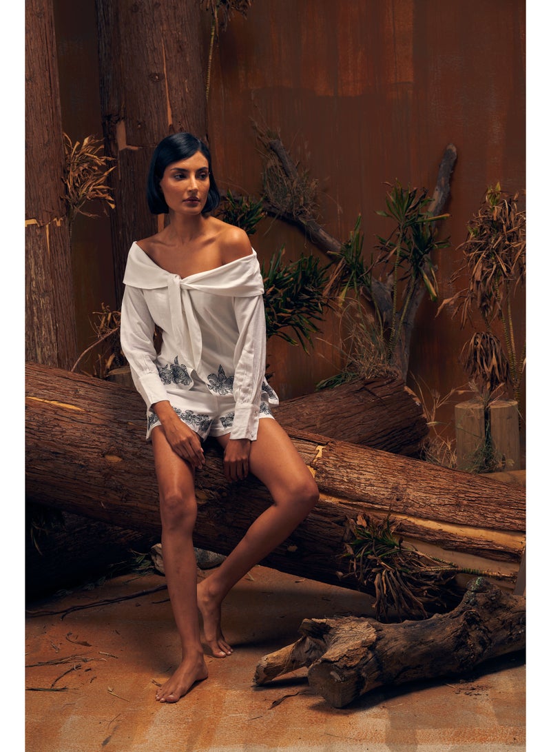 Ashita Fernandes Ashita Fernandes Ariana Shorts for women – White Floral Work, Relaxed Fit, Above-the-Knee Linen Shorts, Lightweight & Wrinkle-Resistant, Sustainable Summer Essential  - Image 5