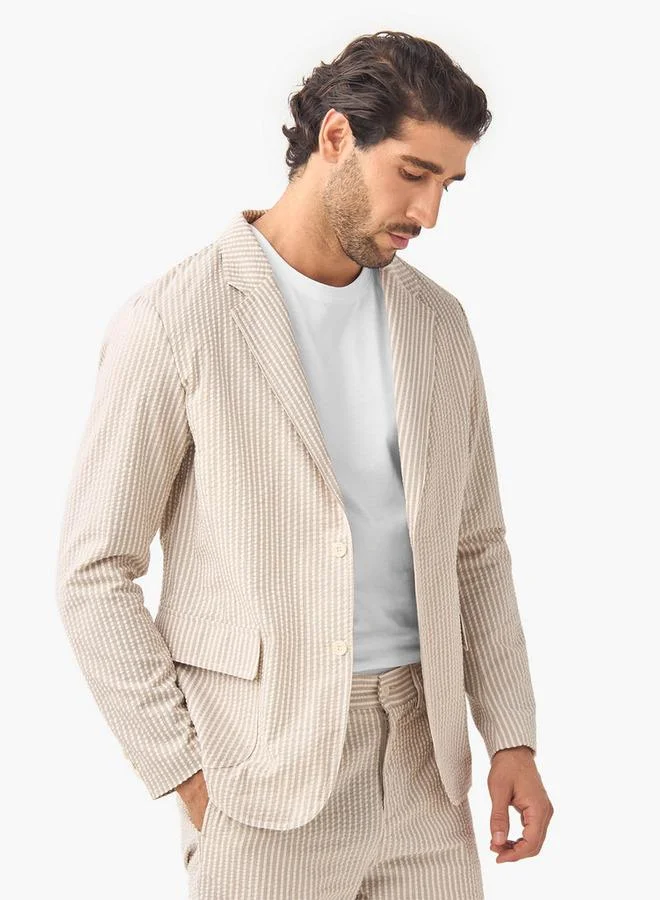 Iconic Seersucker Striped Blazer with Notched Lapel