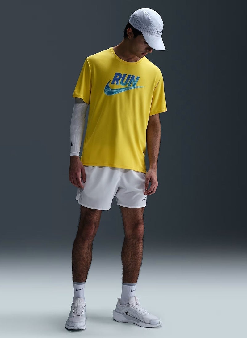 نايكي تيشيرت ميلر رن إنرجي دراي-فِت - Image 4