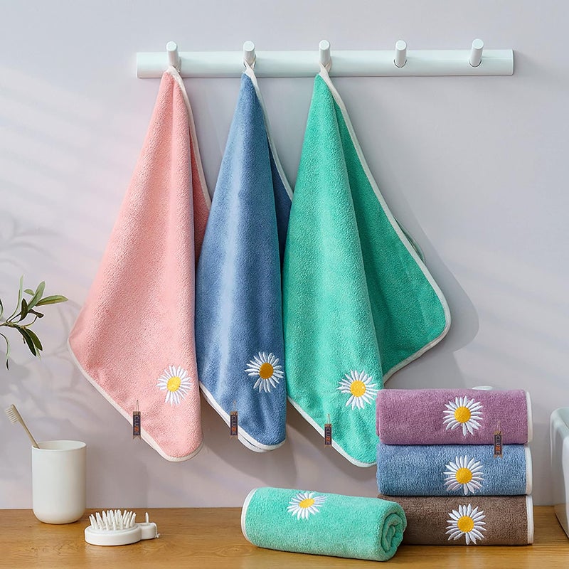 CLUZE Microfiber Face Towel Set Super Soft Quick Drying Workout Sweat Towels Hanging and Absorbent Hand Towel for Gym Bathroom 40x60 cmPack of 4 - Image 4