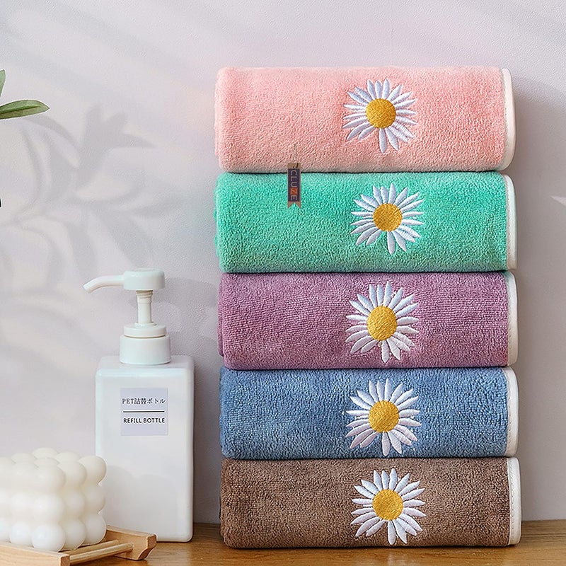 CLUZE Microfiber Face Towel Set Super Soft Quick Drying Workout Sweat Towels Hanging and Absorbent Hand Towel for Gym Bathroom 40x60 cmPack of 4 - Image 2