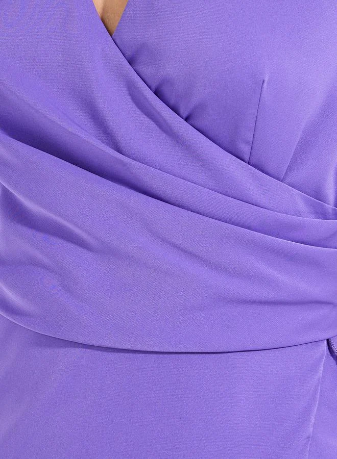 تايك تو فستان ميدي سادة بحواف كشكش