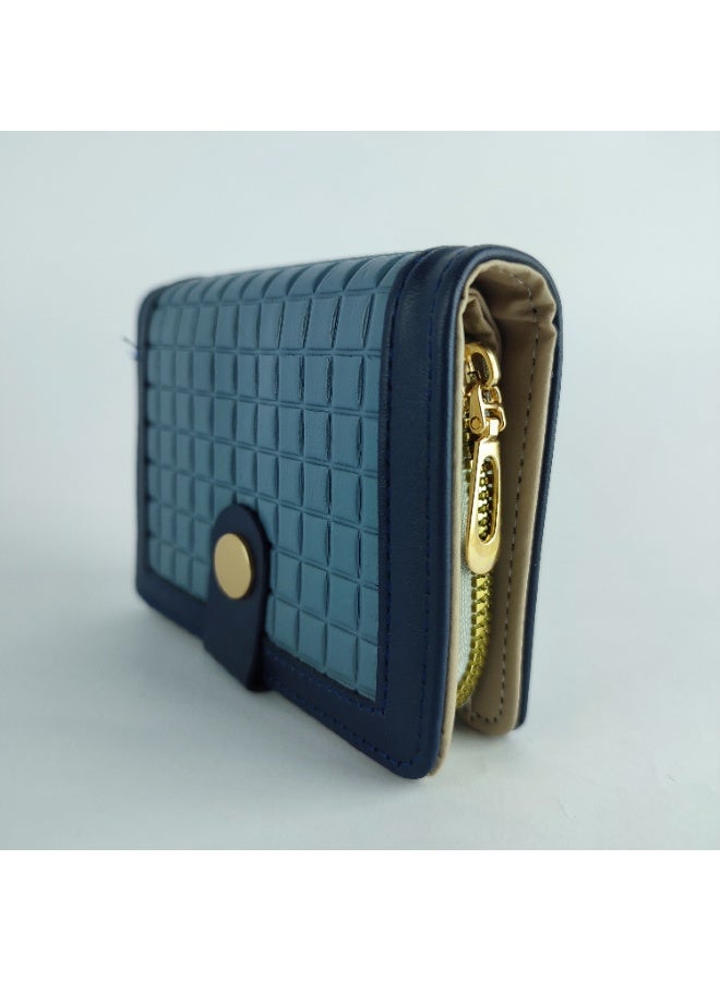 Luxury Women’s Leather Wallet – Interior Compartments for Easy Organization - Image 2