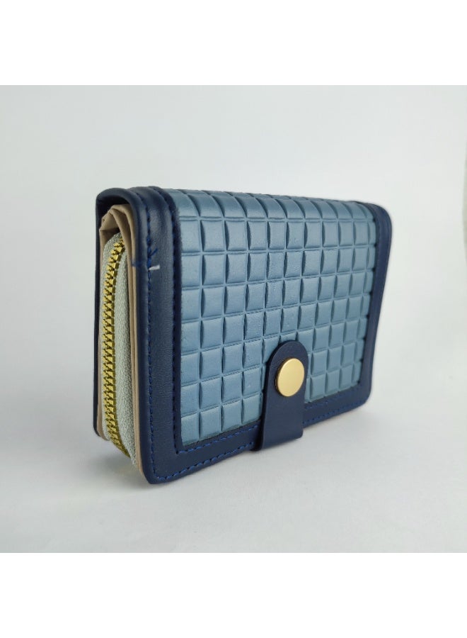 Luxury Women’s Leather Wallet – Interior Compartments for Easy Organization - Image 1