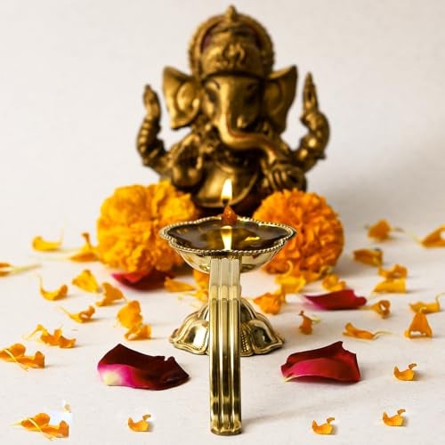 Klassic Home Decore Large Brass Aarti Diya | 5 cm Hight, Hiqh-Quality Brass, Long Handle, Pooja Lamp | Best for Pooja Purposes, Diwali Festival Temple Decoration (Pack of 1, Gold) - Image 1