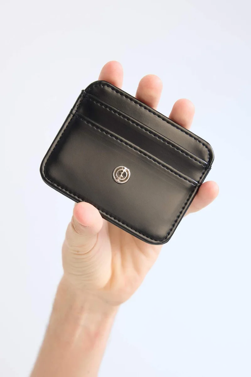 ديفاكتو Woman Faux Leather Business Card Wallet