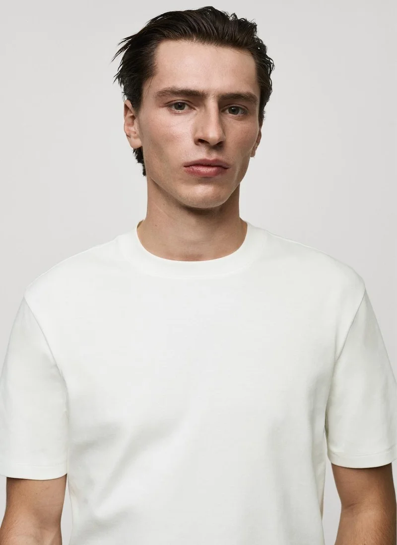 Mango Man Round Neck Ribbed Finish Short Sleeve T-Shirt