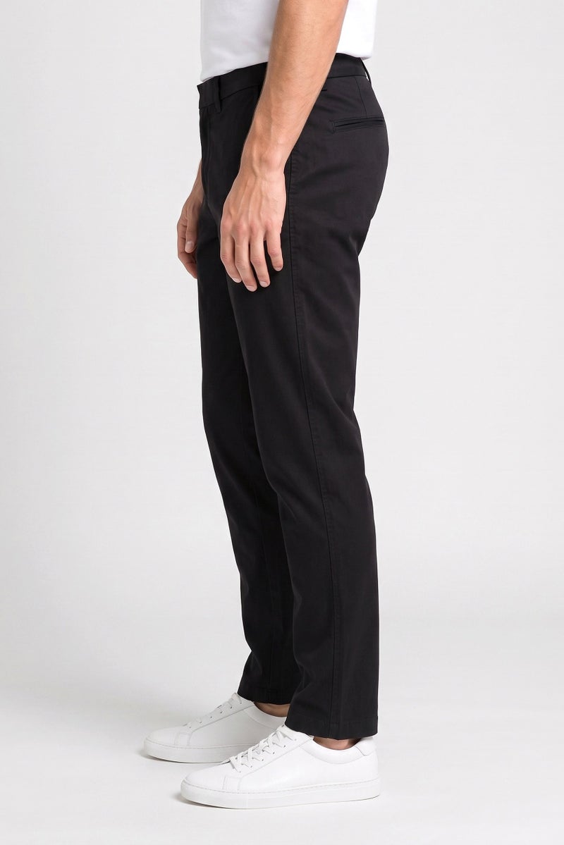 Lyle & Scott Men Regular Fit Solid Chino Pants, Black - Image 4