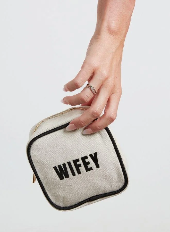 DAZED&ENGAGED WIFEY small cosmetic pouch for the Bride