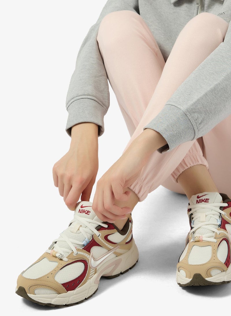 Nike W NIKE V5 RNR CN - Image 5