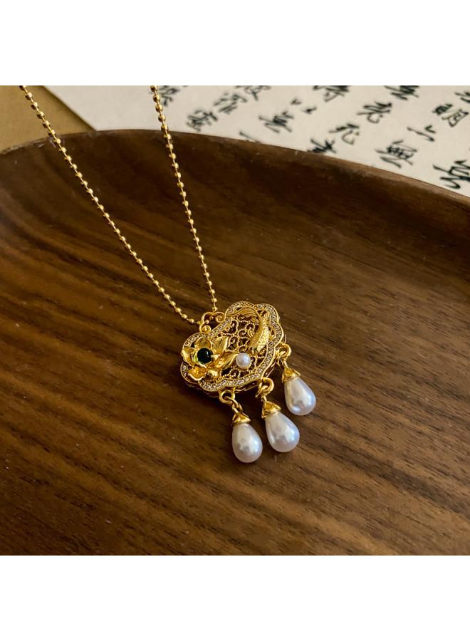 New Chinese Style Real Gold Electroplated Lotus Fan Necklace Fashionable Elegant Clavicle Chain Retro Light Luxury High-end Necklace For Women 