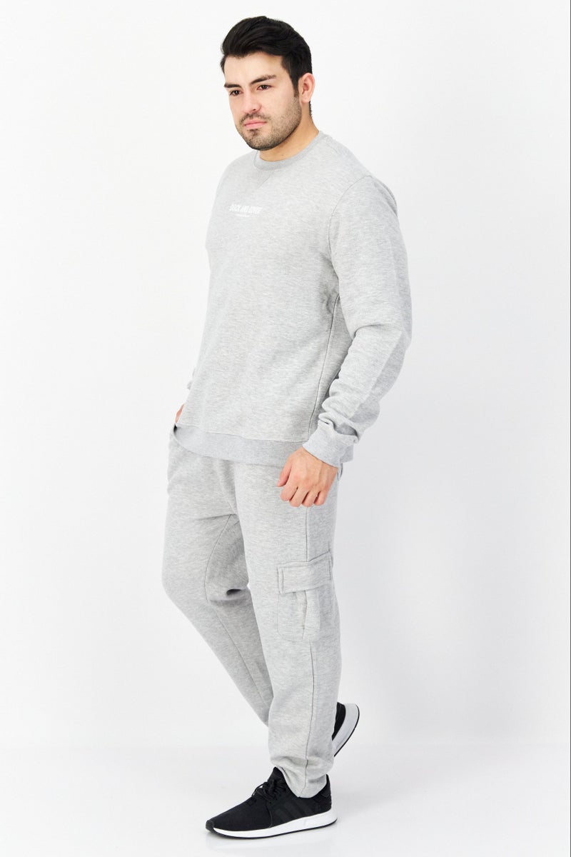 DUCK AND COVER Men 2 Pieces Crew Neck Brand Logo Long Sleeves Sweatshirt And Jogger Pants, Grey - Image 4