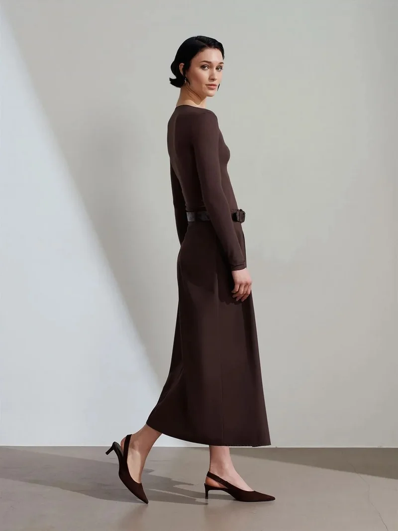 ديلفين DILVIN High-Waist Midi Straight Crepe Skirt