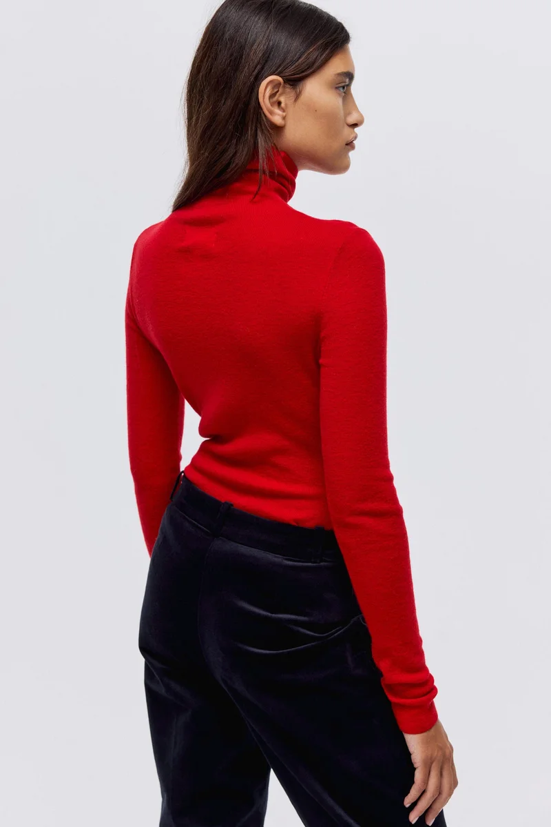 H&M  Cashmere-blend polo-neck jumper for Women | Best Price UAE