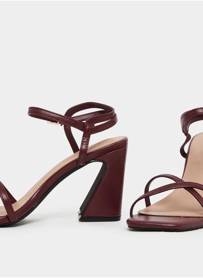 Styli Styli Plain Strappy Block Heel Sandals  - Image 4