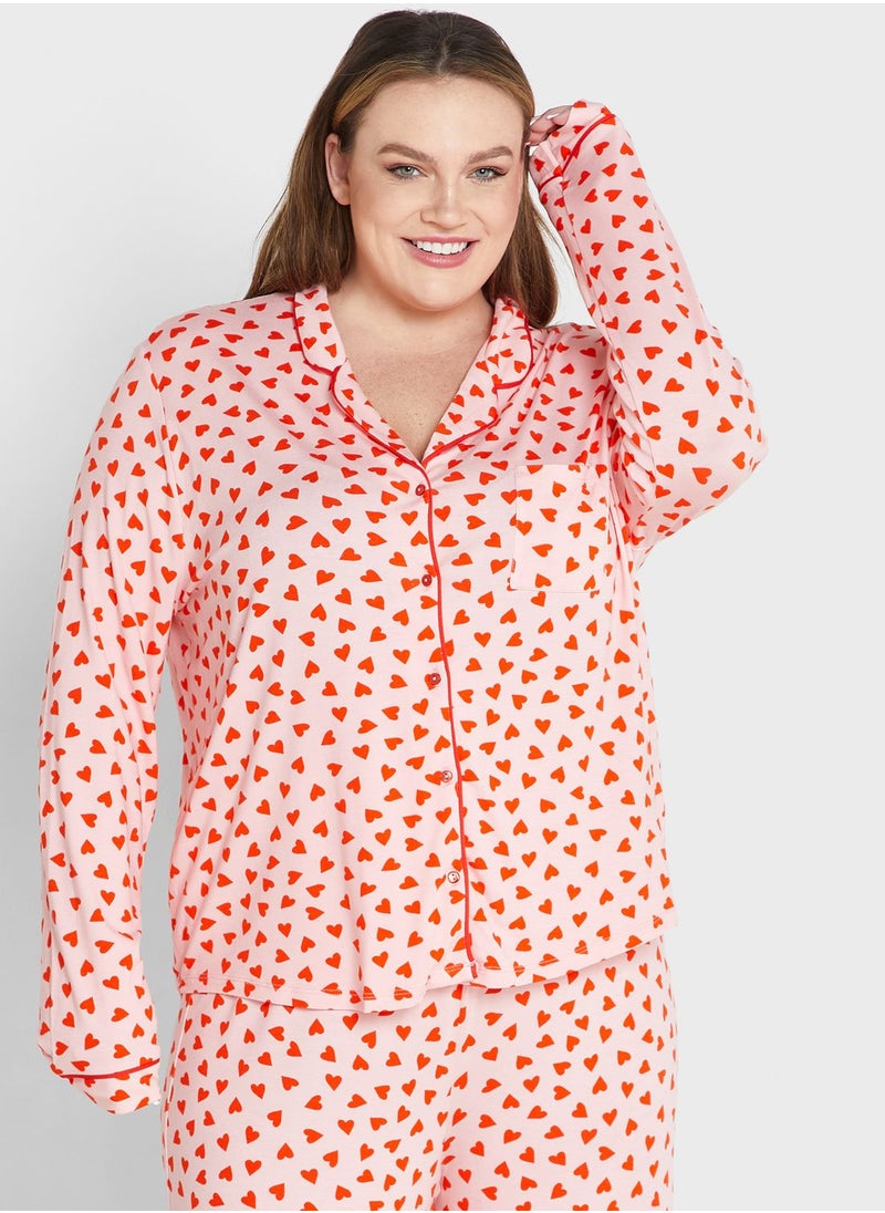 In The Style Curve - Heart Print Shirt & Pyjama Set - Image 1