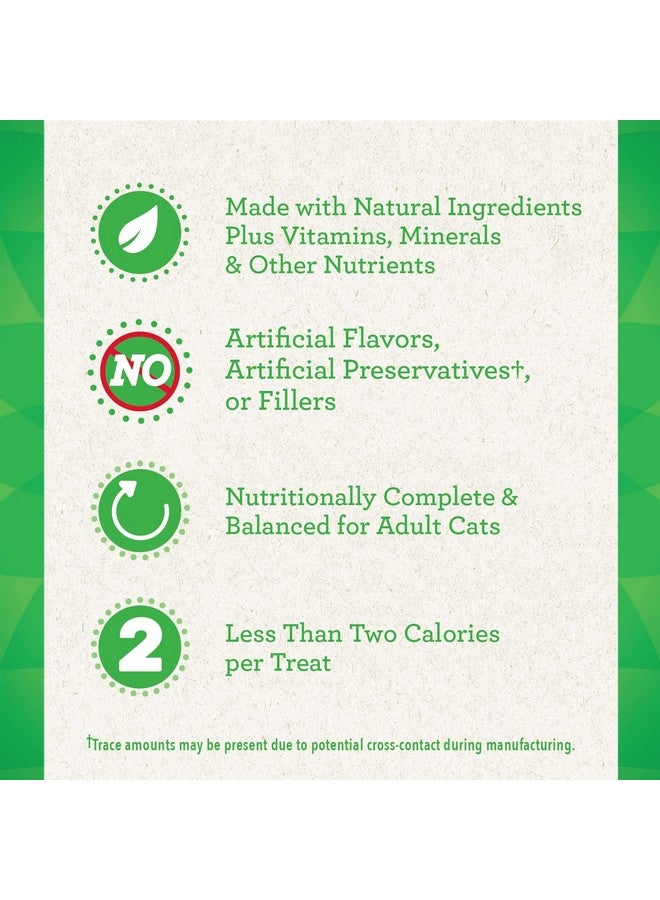 Greenies Feline Smartbites Skin & Fur Health Crunchy and Soft Natural Cat Treats, Salmon Flavor, 4.6 oz. Pouch - Image 2