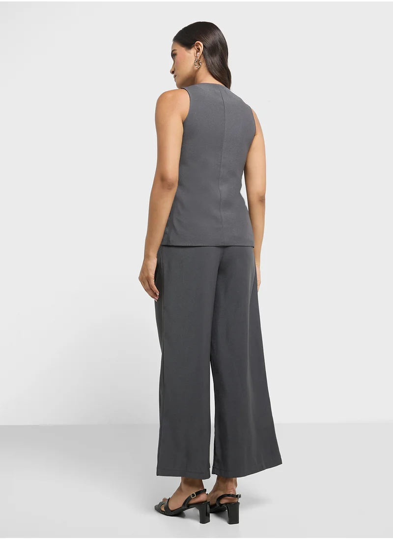 ايلا Vest & Pant Set
