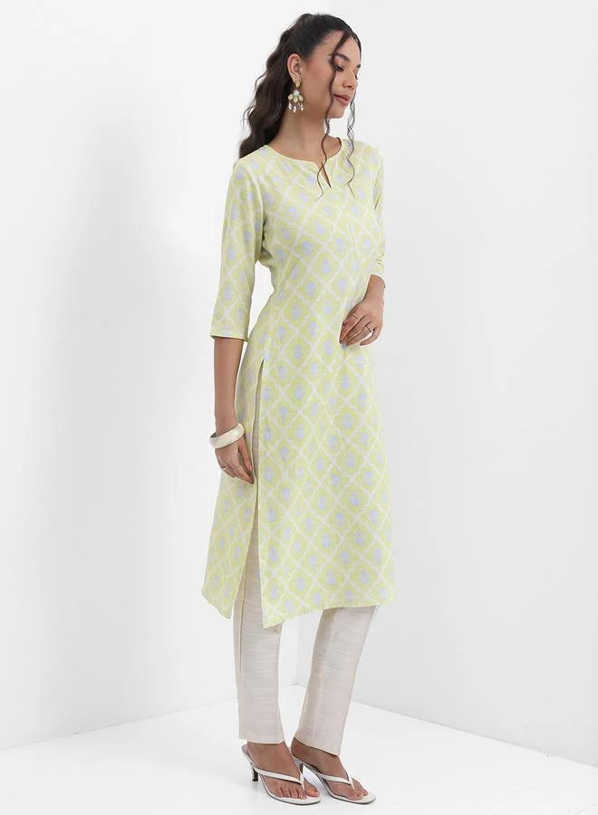 Vishudh Ethnic Motifs Printed Notched Neck Kurta by Styli