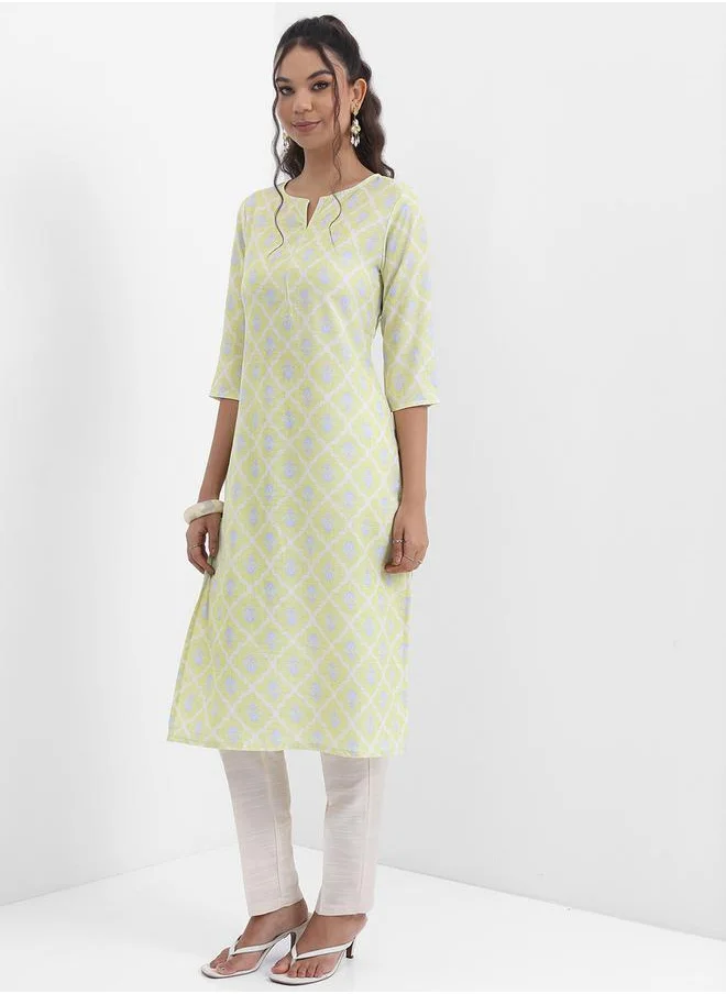 Vishudh Ethnic Motifs Printed Notched Neck Kurta by Styli