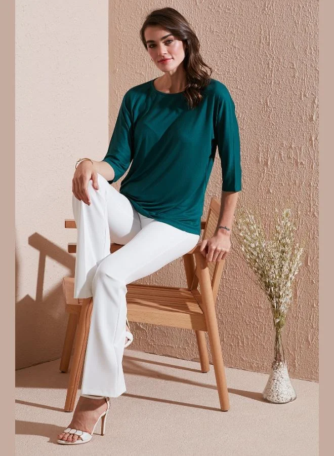 ليلا بلوزة نسائية ليلا بأكمام ترافكار ورقبة دائرية