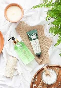 Scottish Fine Soaps Gardners Therapy Hand Wash Vegan Liquid Soap Infused with Tea Tree Oil 300ml - Image 4