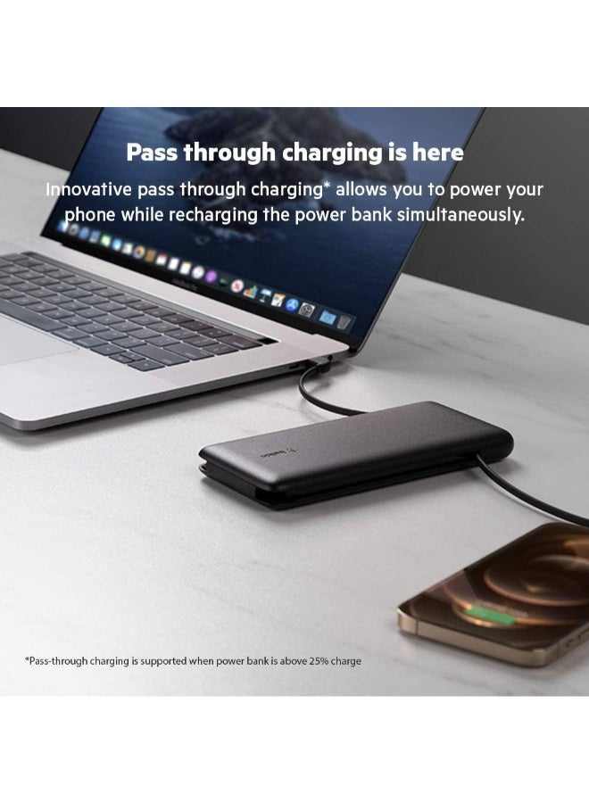 بيلكين شاحن متنقل Belkin BOOSTCHARGE Plus بقدرة 10000 (10000 مللي أمبير في الساعة مع Lightning مدمج (MFI) وكابلات USB-C مدمجة ومنفذ شحن USB-C إضافي) - أسود أسود - Image 4