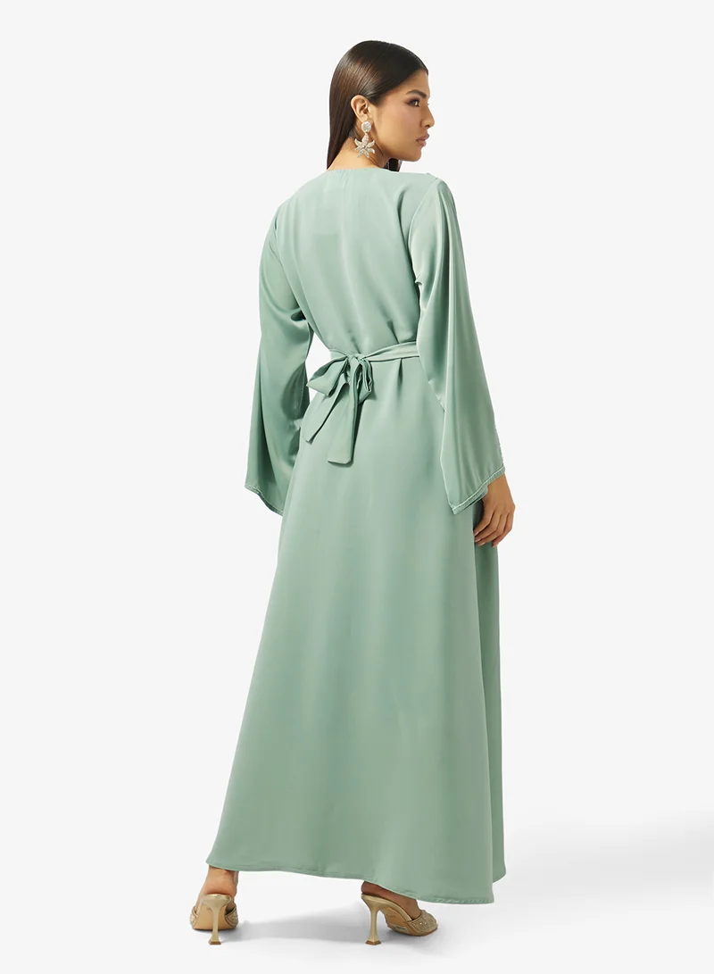 hayas closet Floral Hand Work At Front Section And Beaded Jalabiya