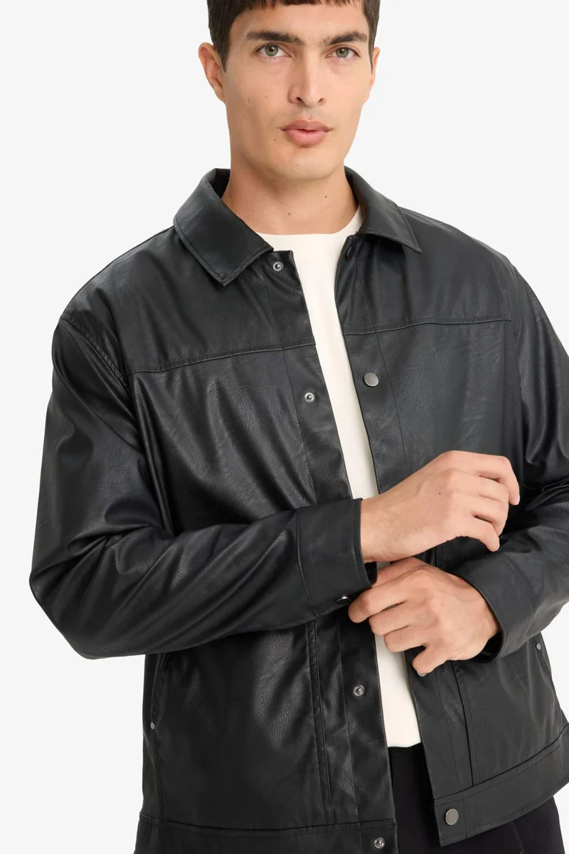 ديفاكتو Regular Fit Faux Leather Jacket