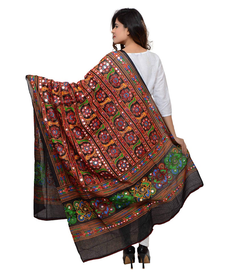 Banjara India Banjara Women's Cotton Dupatta Kutchi Bharchak (VIP01_Free Size) - Image 3