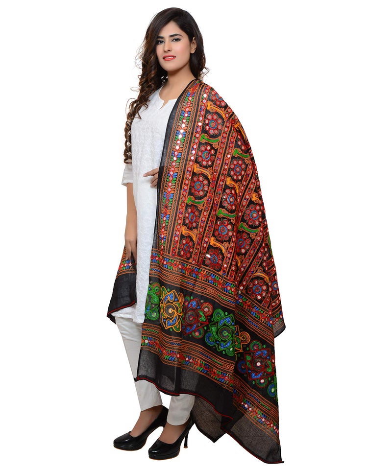 Banjara India Banjara Women's Cotton Dupatta Kutchi Bharchak (VIP01_Free Size) - Image 2