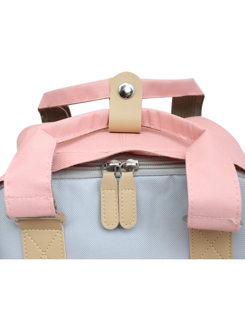 بيج ديزاين حقيبة ظهر للكمبيوتر المحمول مقاس 14 إنش من Biggdesign بتصميم القطط ومضادة للسرقة مع منفذ USB للشحن باللون الوردي. - Image 3