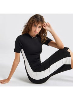 FAV Panelled Bodycon Dress with Round Neck and Short Sleeves  - Image 2