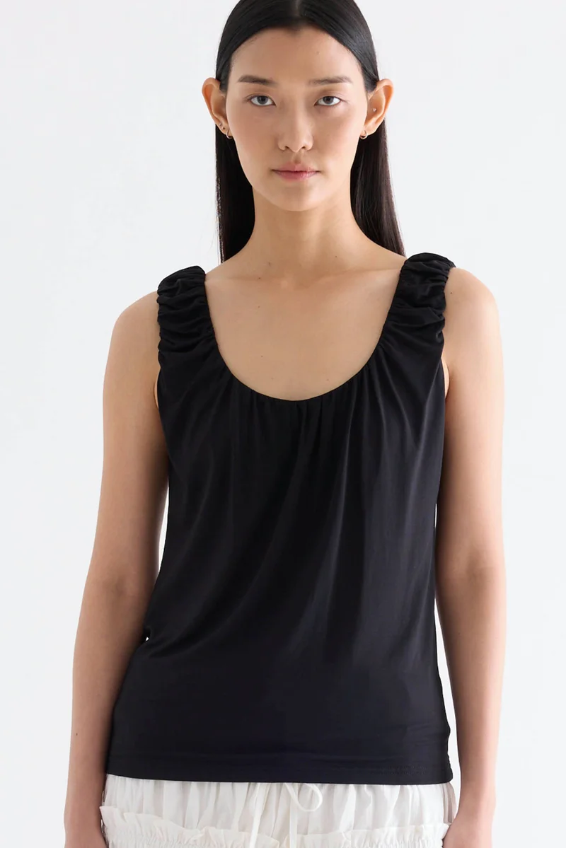 ذا اديتورز ماركت Endelyn Ruch Strap Top