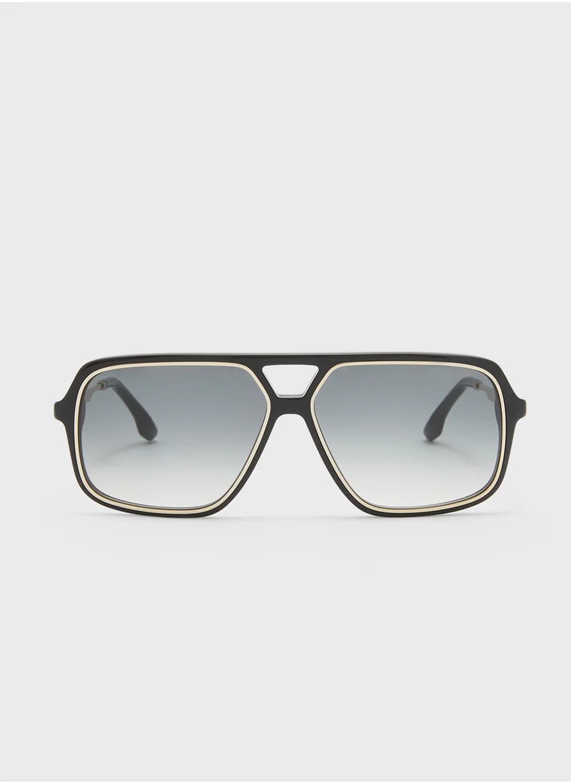 Victoria Beckham Navigator Sunglasses