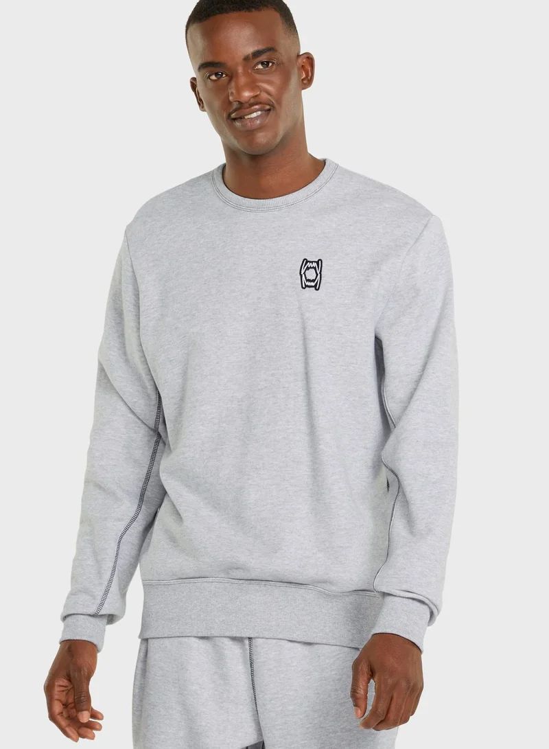 PUMA Essential Sweatshirt