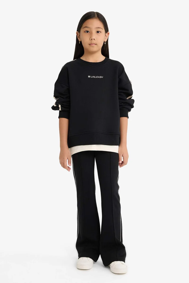 ديفاكتو Girl Flare Fit Elastic Waist Sweatpants