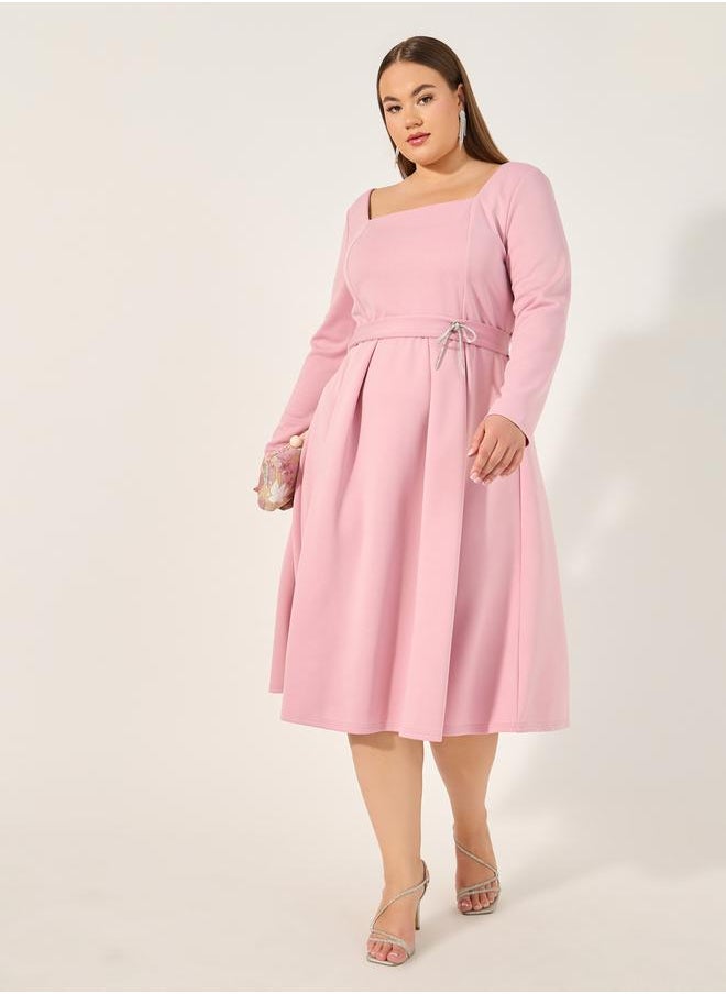 Styli Plus Size Embellished Bow Detail Pleated A-Line Midi Dress  - Image 1