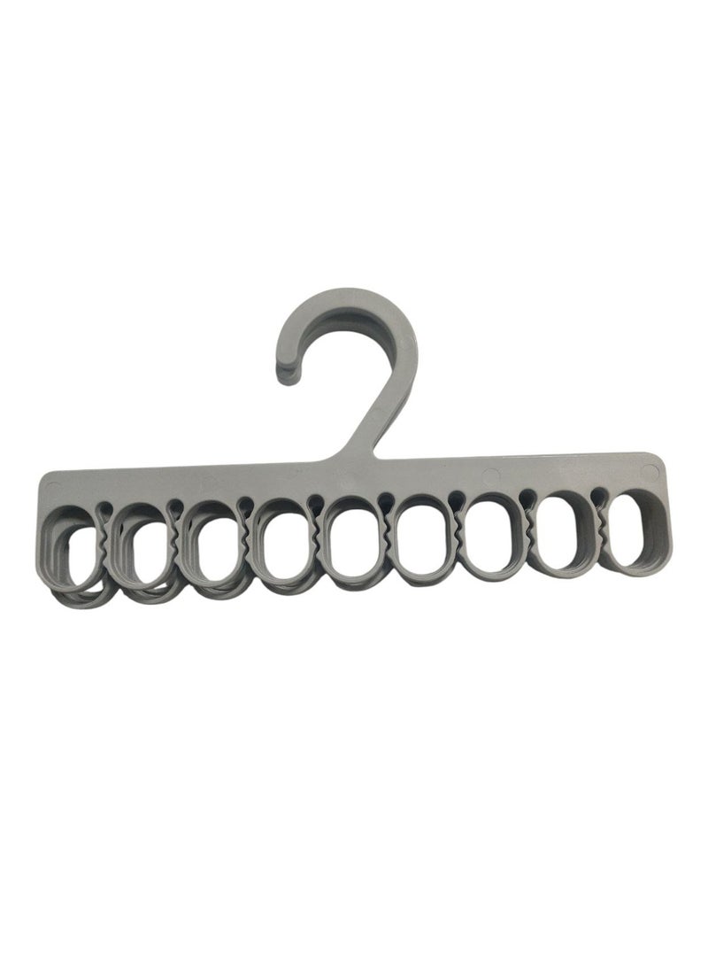 Spaceshoop 6 * 1set Sleek High Quality Clothes Hanger Set in Attractive Color Range Providing Long Lasting Use and Functional Support for All Types of Apparel - Image 1