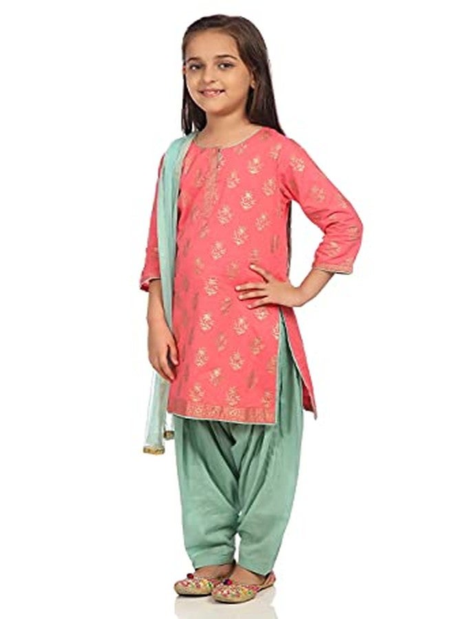 BIBA Girl's Ethnic Pink Cotton Kurta Set (Size_3) - Image 4