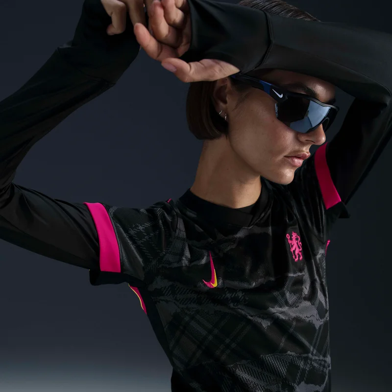 Nike Black Chelsea F.C. 2024/25 Stadium Third for Women | Best Price UAE