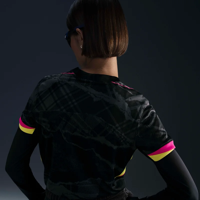 Nike Black Chelsea F.C. 2024/25 Stadium Third for Women | Best Price UAE