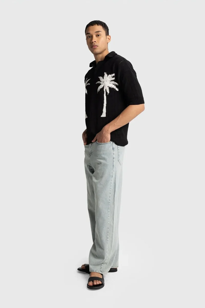 Giesto Black GIESTO Men's Tropical Print V-Neck T-Shirt for Men | Best Price UAE