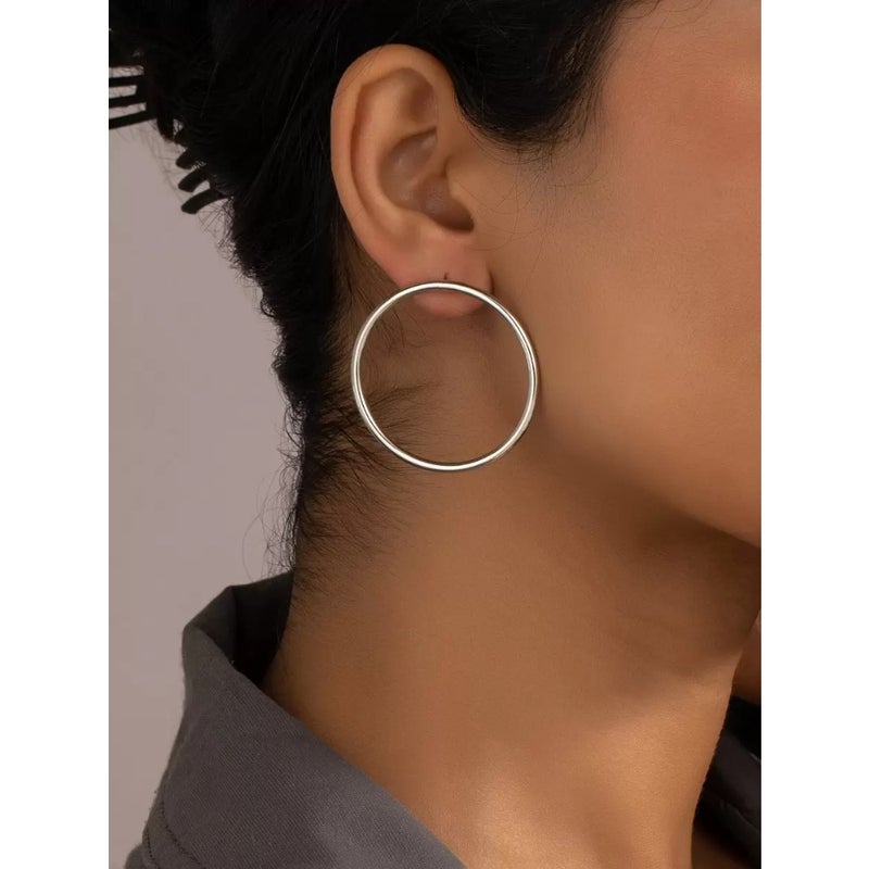 Circle Stud Earrings - Image 1