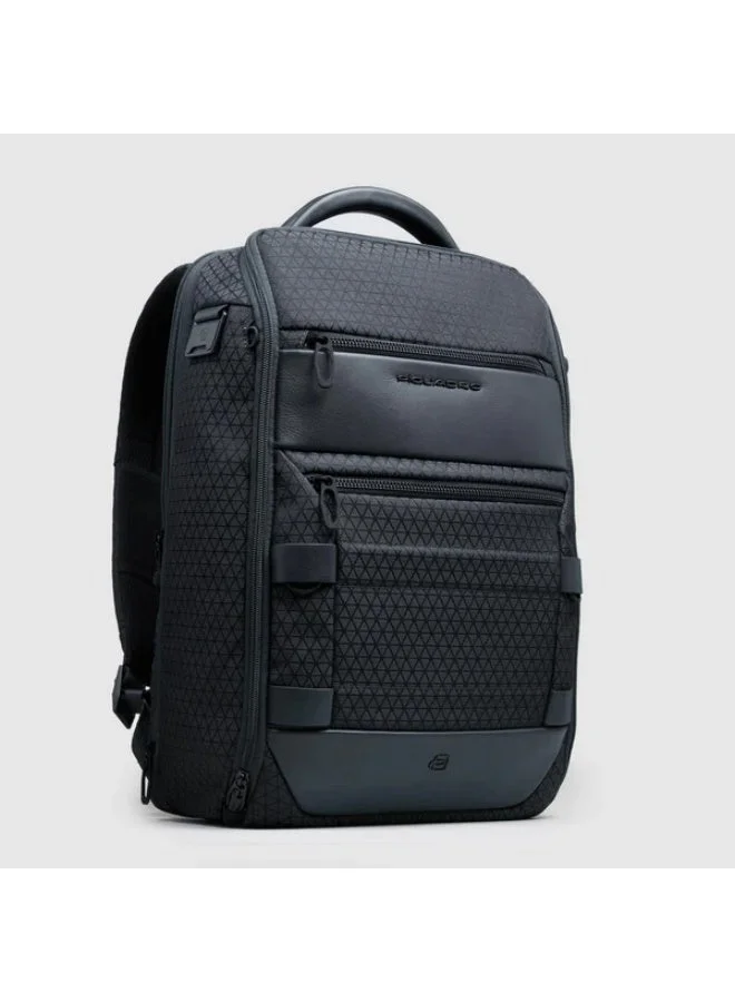 بيكوادرو حقيبة ظهر سفر لابتوب Piquadro CA6829W139 موديولار مقاس 15.6 بوصة مع حجرة iPad، حماية RFID، تصميم قابل للتوسعة، وحقيبة مستلزمات عناية قابلة للإزالة