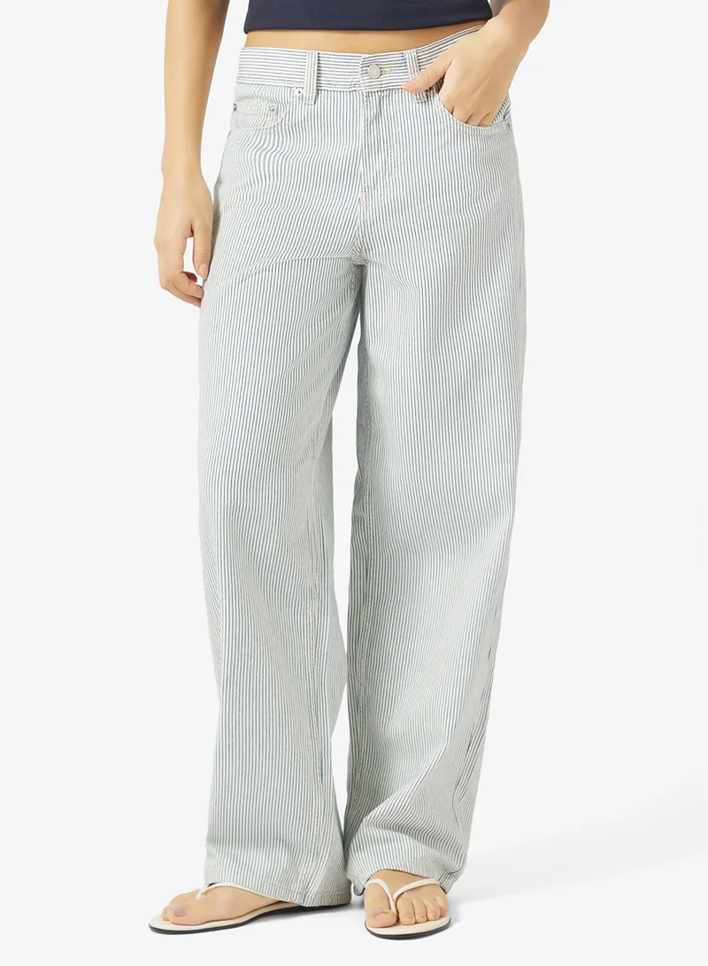 توب شوب Low Rise Wide Leg Blue Jeans