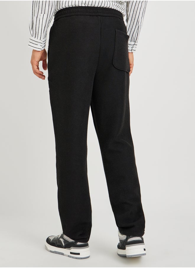 Styli Styli Men Textured Straight Fit Joggers with Drawstring  - Image 4