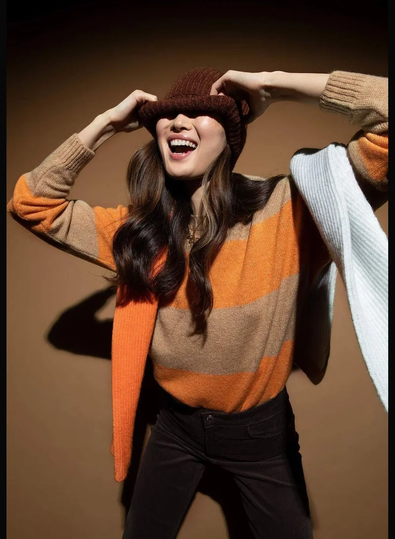 DeFacto Woman Regular Fit Crew Neck Long Sleeve Tricot Pullover