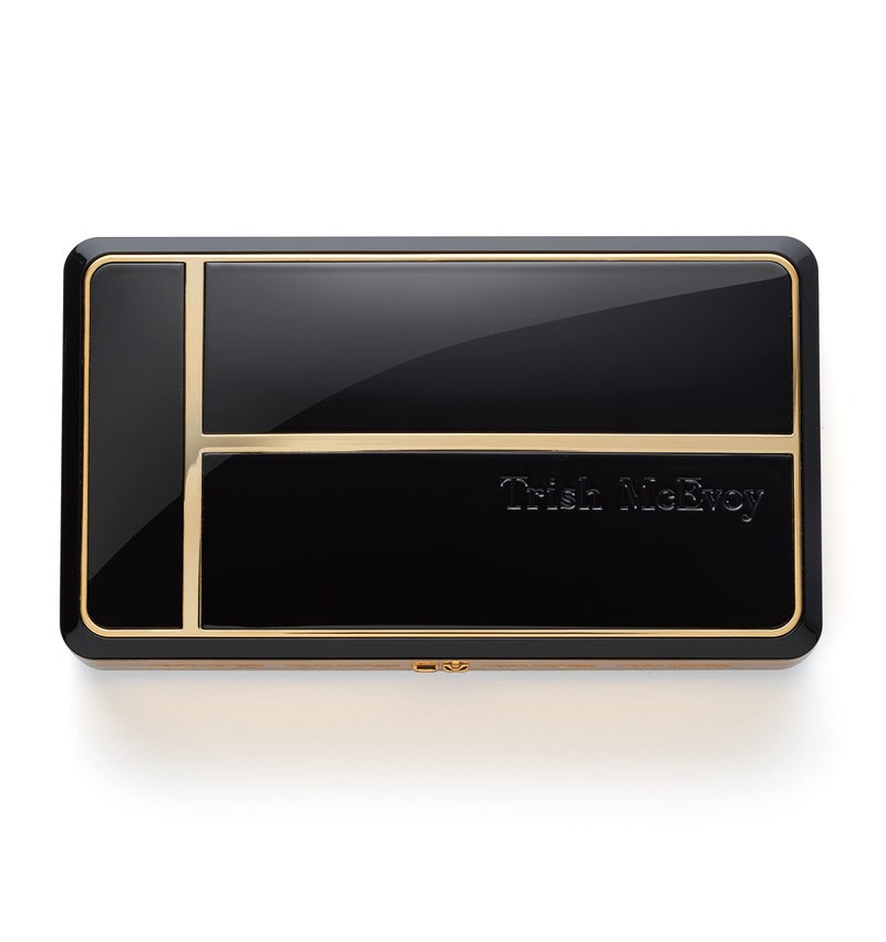 Trish McEvoyÂ® Makeup Wardrobing Deluxe Refillable Compact 2 - Image 4