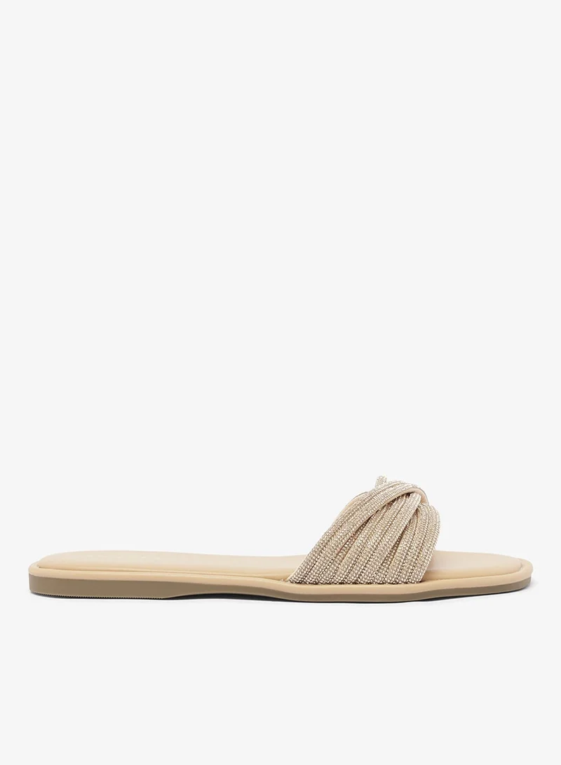 Khizana Flat Sandals